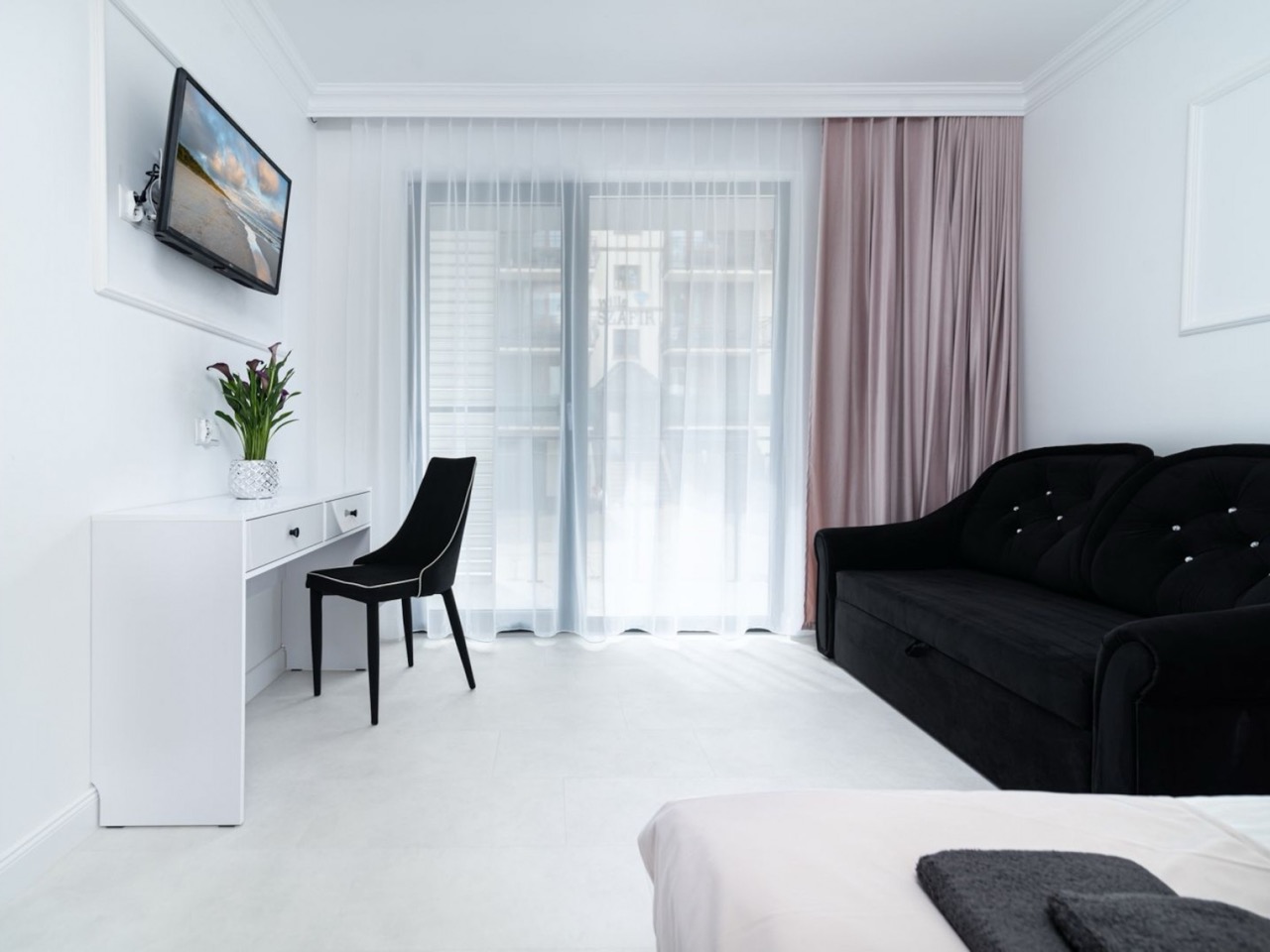 Wila-Piryt-Krysztalowe-Wille-Krynica-Morska-Komfortowe-pokoje-i-apartamenty-14